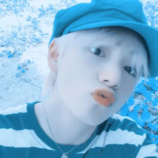 human face person bonnet