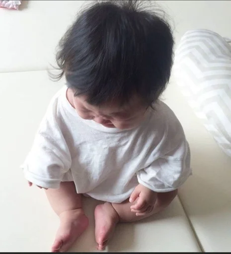 Человек ребёнок младенец