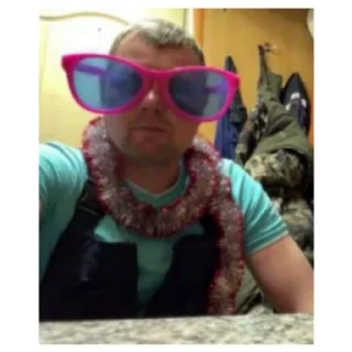 Sticker Крутышки 💪 - 8