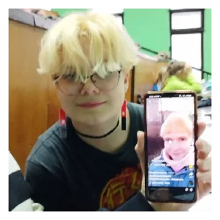 Sticker Купи и смотри - 0