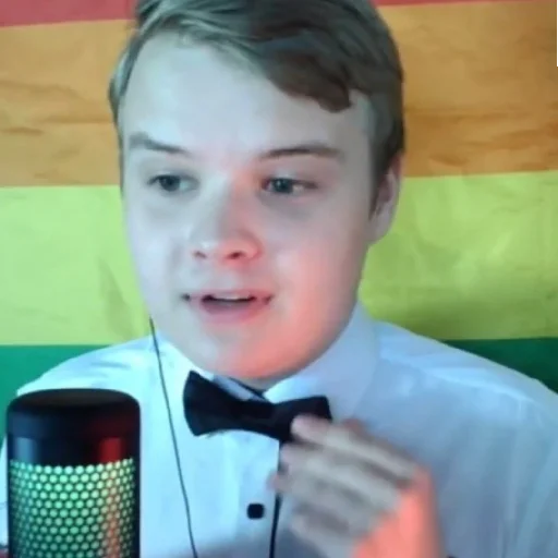 Стикер Kussia - 1