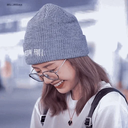 Человек очки модный аксессуар