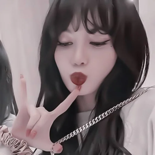 губная помада человеческое лицо Человек