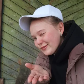 Стикер крутые девчонки😜 - 1