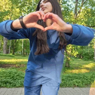 Стикер крутые девчонки😜 - 7