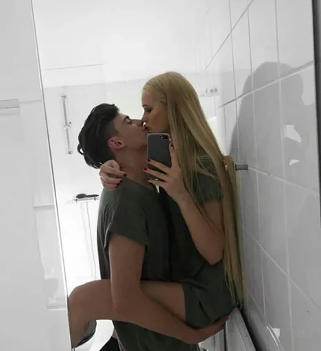 Человек стена одежда