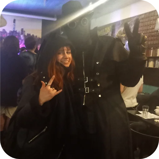 Стикер LikasEntertainment - 1