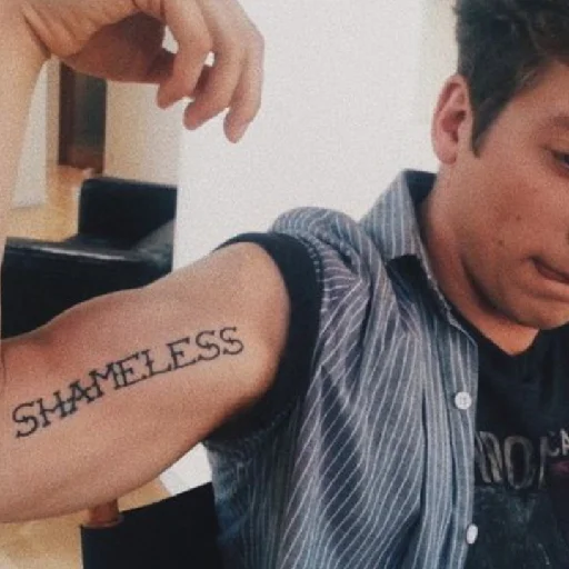 Sticker LipGallagherShamelessstick - 1