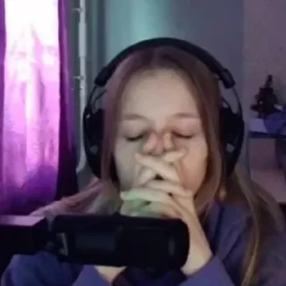 Sticker Liza_yamao от @karaasy - 0