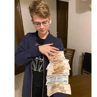 Стикер Живая легенда - 6