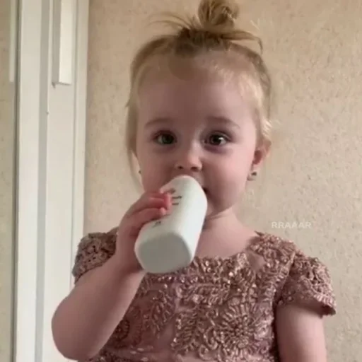 Человек человеческое лицо ребёнок