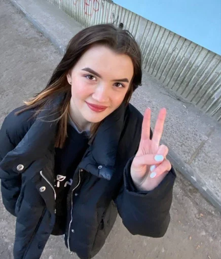 Sticker Лиза лох :: @fStikBot - 0