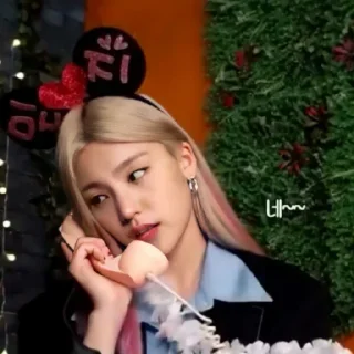 Стикер ❣️Йеджи❣️ - 0