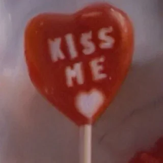 Стикер Love by @offstikbot - 10