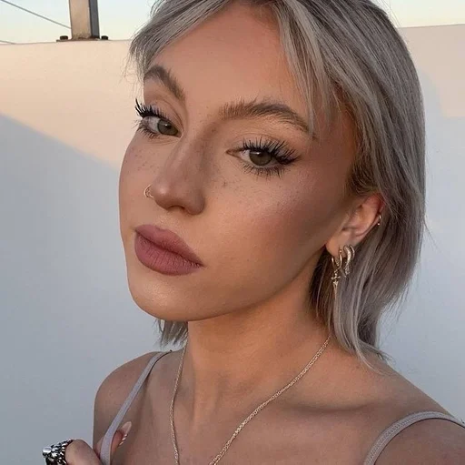 human face fashion accessory lipstick