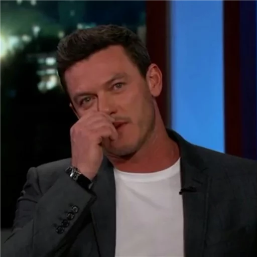 Luke mood 💫 by @luke_evans - 