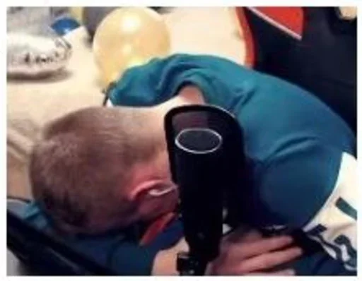 Стикер Ляшов - 7