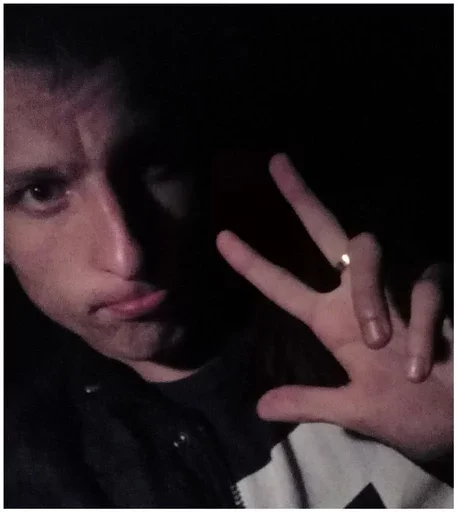 Стикер Ляшов - 3