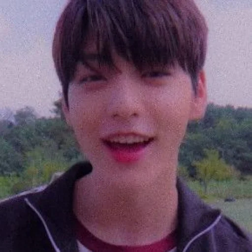 Стикер @NOUTIC as SOOBIN ┊ೃ 🎠 ༉‧₊ - 11
