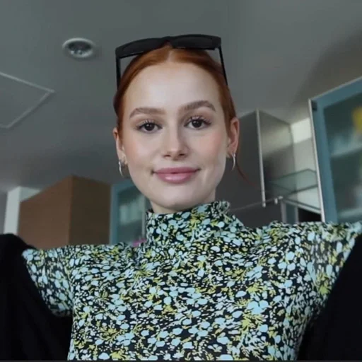 мэделин от нетфлвайфе :: @fStikBot - Человек