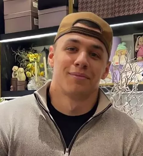 Sticker Macaanchikkk - 1