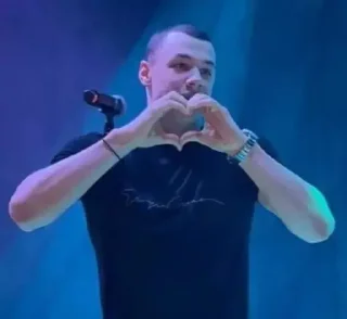 Стикер маканчик - 8