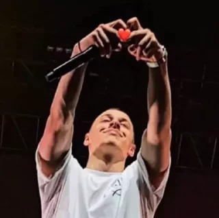 Стикер маканчик - 0