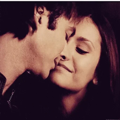 Sticker Mahii♡danii
@BADVAMPlRE @Nina_angus - 2