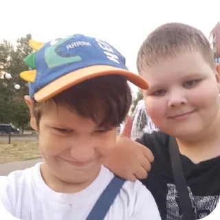 Sticker Максим и его друзья - 3