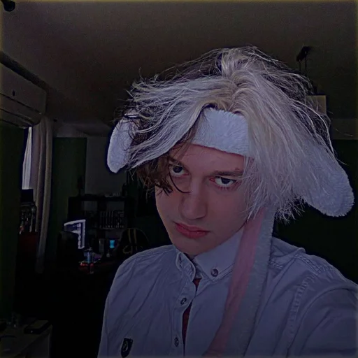 человеческое лицо комнатный одежда