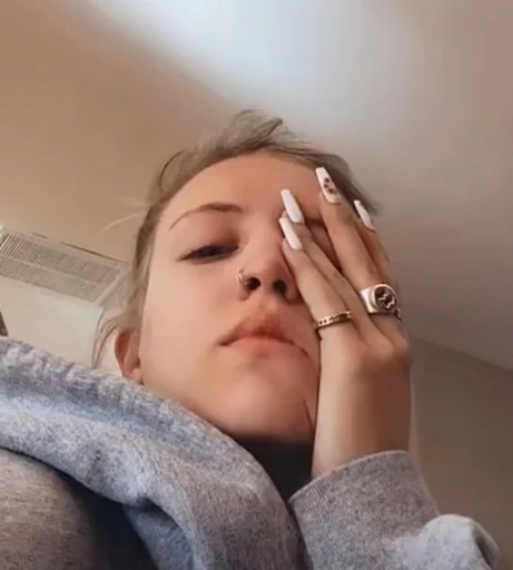 Человек комнатный гвоздь