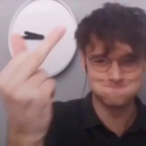 Стикер Mcyt - 4