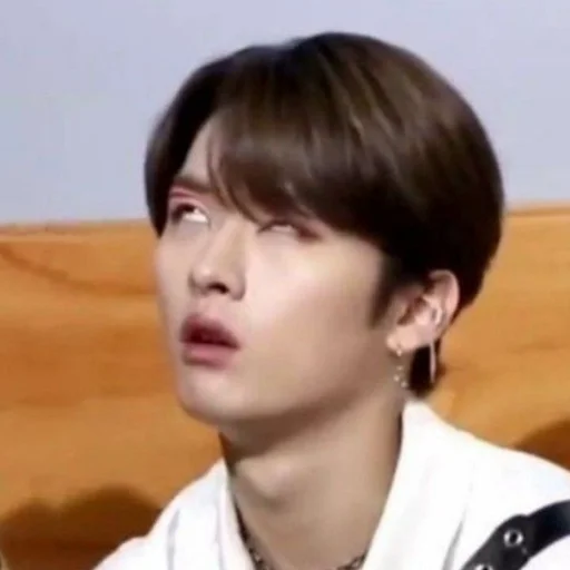 Человек человеческое лицо чёлка