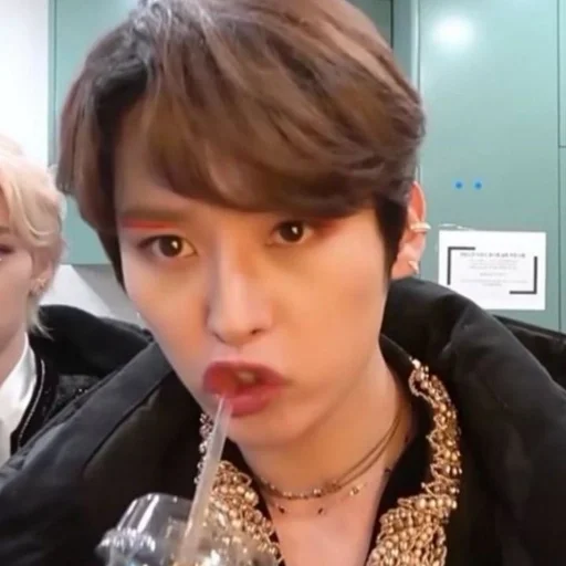 Человек человеческое лицо одежда