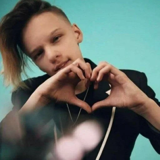 Sticker СВИНКА ПЕПА❤️❤️🌸🌸 :: @fStikBot - 2