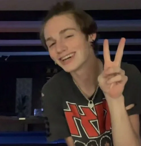 Sticker наказаны ПИЙТОНОМ :: @fStikBot - 7