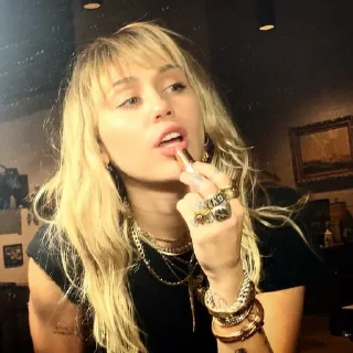 Sticker Miley Cyrus - 2