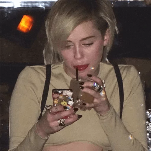 Стикер MileyCyrus - 9