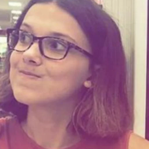 Стикер Millie - 7