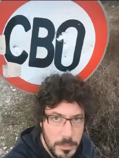 человеческое лицо на открытом воздухе знак