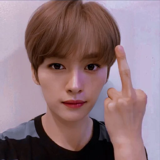 Стикер Минхо - 5