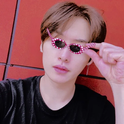 Стикер Минхо - 3