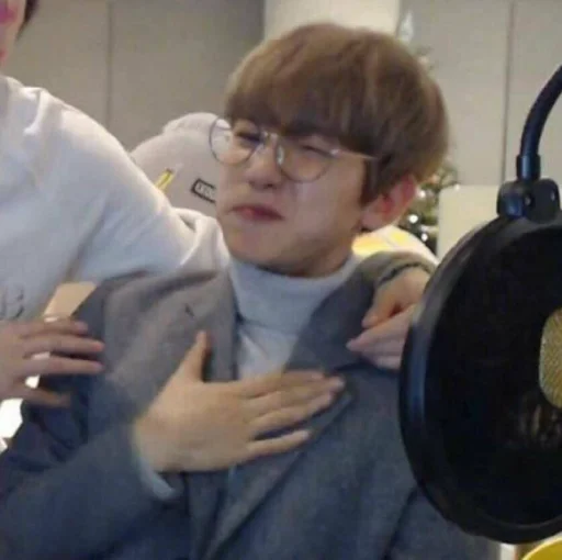 Человек одежда человеческое лицо