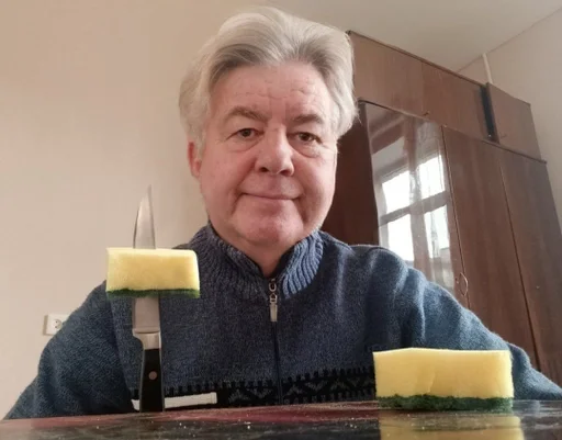 Человек человеческое лицо свеча