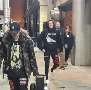 Стикер Noah sebastiannnnn - 1