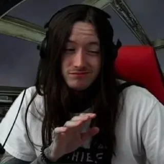 Стикер Noah sebastiannnnn - 10