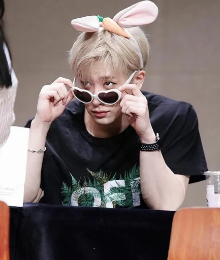 Человек человеческое лицо одежда