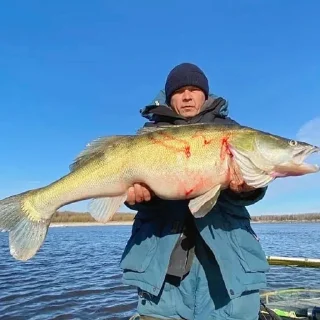 Sticker мужички на рыбалке - 6