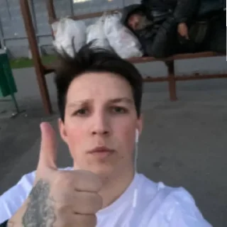 Стикер Мзлф - 10