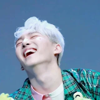 Стикер Pentagon memes1 - 8